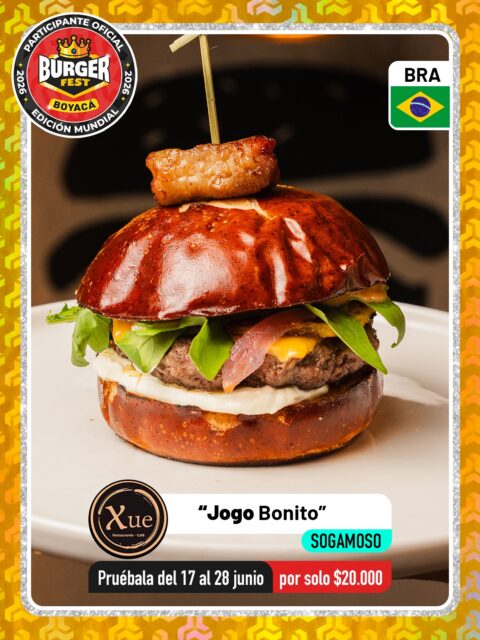 Sogamoso 🍔 Xue Restaurante @xue_1029 🔥 Participante Oficial del Burger Fest Boyacá 2026 🍔 Edición Mundial 🏆
📍Cra 9 # 16-26 Sogamoso .
“Jogo Bonito”
País:🇧🇷Brasil
Hay países que juegan al fútbol. Brasil lo convirtió en arte.
Inspirada en el sabor vibrante de las parrillas brasileñas, la Jogo Bonito reúne carne de res, queso americano fundido, chimichurri fresco, piña asada y macerada en cachaça, cebolla encurtida, rúgula, sour cream y mayonesa de sriracha sobre pan pretzel artesanal.
Dulce, ácida, fresca, cremosa y llena de contraste.
Una hamburguesa que juega al ataque desde el primer bocado.
.
🕑Horarios:  Domingo, lunes y martes de 12:00 a 4:00 pm
Miércoles a sábados de 12:00 a 9:00 pm
.
Pruébala del 17 al 28 de junio por solo $20.000 mil pesos en el lugar.