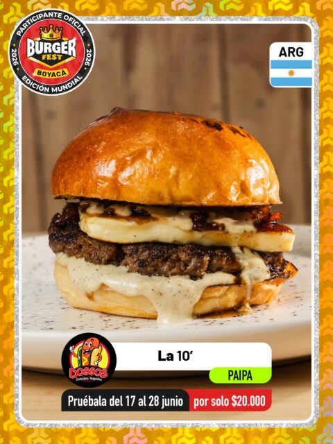 Paipa 🍔 Doggos @doggospaipa 🔥 Participante Oficial del Burger Fest Boyacá 2026 🍔 Edición Mundial 🏆
📍Carrera 19 #25-22 local 2 (Centro) Paipa, Boyacá .
“La 10”
País:🇦🇷Argentina 
La 10”La verdadera estrella del torneo. Carne 100% res, queso llanero asado, mermelada de tocineta y mayo-chimichurri en pan brioche hecho en casa. Una combinación técnica y balanceada diseñada para los paladares más exigentes.
Inspirada en Argentina y Colombia por el chimichurri y el queso llanero 
LA 10’ simboliza el mejor jugador de la selección  y claro representante de el mejor deporte de el mundo el futbol
.
🕑Horarios: 
Todos los días de 5:30 pm a 12:00 am 
.
Pruébala del 17 al 28 de junio por solo $20.000 mil pesos en el lugar.