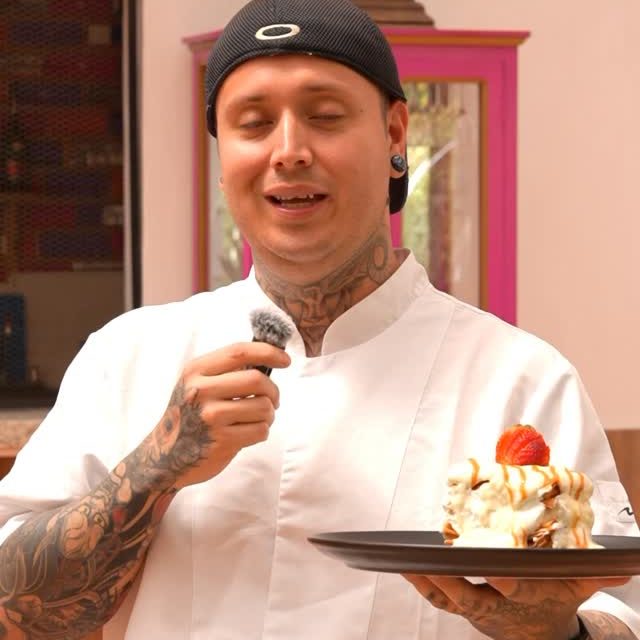 Esto no es solo un festival… es una explosión de creatividad. 🍰✨ Es arte, es talento, es apoyar a productores locales y mover toda una economía alrededor de increíbles postres hechos en Boyacá.

Aquí los postres se convierten en experiencias… Y lo mejor: puedes probarlos por solo $13.000 en cada lugar participante, hasta el 22 de marzo.

¿Ya tienes tu favorito? 😏🍮 No olvides votar (Link en la bio) 

Apoyan: @gobboyaca @loteriadeboyacaoficial @colombiachef @salsas.aderezos @canalteleandina
.
#postrefest #boyaca #postres #lasupersona